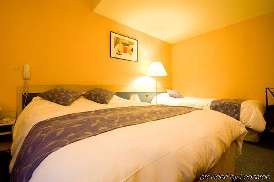 Champerret Heliopolis Otel Paris Oda fotoğraf